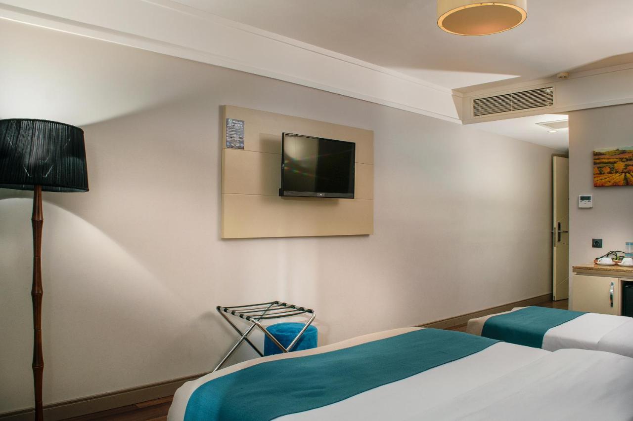 Hotel Bossuite Kadikoy Istanbul Exteriör bild